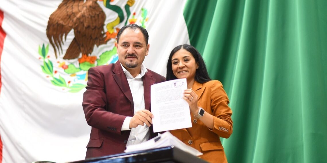 Adultos mayores accederían al 50% de descuento en algunos trámites