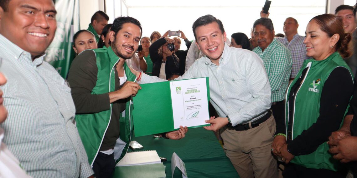 RECIBE RAFAEL ALARCÓN NOMBRAMIENTO POR PARTE DEL PARTIDO VERDE ECOLOGISTA