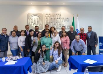 𝗖𝗼𝗻𝘁𝗶𝗻𝘂́𝗮 𝗣𝗔𝗡 𝗩𝗲𝗿𝗮𝗰𝗿𝘂𝘇 𝗰𝗼𝗻 𝗹𝗮 𝗲𝗹𝗮𝗯𝗼𝗿𝗮𝗰𝗶𝗼́𝗻 𝗱𝗲 𝗹𝗮 𝗽𝗹𝗮𝘁𝗮𝗳𝗼𝗿𝗺𝗮 𝗽𝗼𝗹𝗶́𝘁𝗶𝗰𝗮 𝗺𝘂𝗻𝗶𝗰𝗶𝗽𝗮𝗹 𝟮𝟬𝟮𝟱