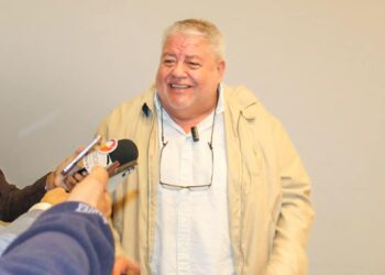 Encuestas y no cargadas definirán a los candidatos de Morena: Manuel Huerta