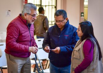 Supervisa Alberto Islas funcionamiento de los módulos de pago del Predial 2025