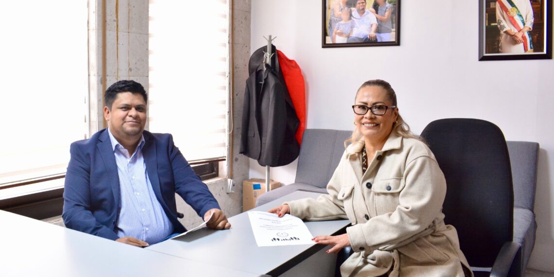 Revisan diputado y titular de la CEDHV detalles previos a comparecencia