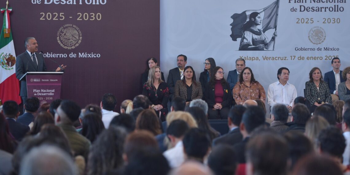 Participa Congreso de Veracruz en Foro del Plan Nacional de Desarrollo