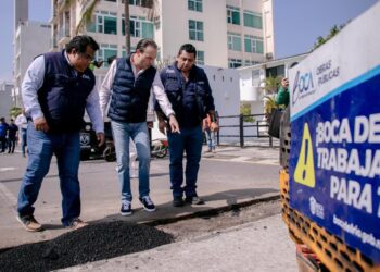 Alcalde JM Unánue pone en marcha y refuerza el Programa Permanente de Bacheo con más cuadrillas de trabajo