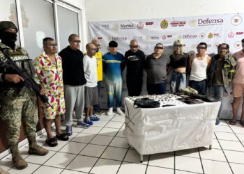 Ejército y Guardia Nacional apoyan a la Fiscalía en cateo en la ciudad de Veracruz