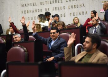 En los primeros 100 días, productividad legislativa, diálogo y consenso