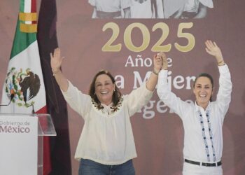 Estamos visibilizadas y acompañadas: Rocío Nahle al recibir a Claudia Sheinbaum