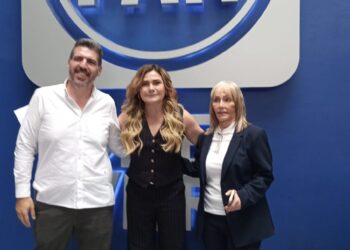 Maryjose Gamboa se registra como precandidata a la alcaldía de Boca del Río