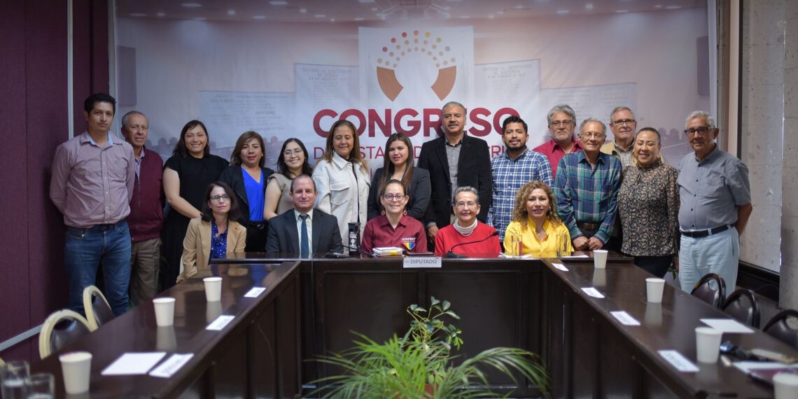 Estrecha Congreso de Veracruz lazos de amistad con Embajada de Cuba