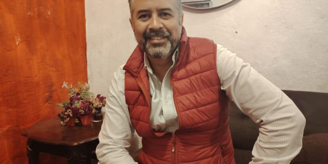 Uso de logotipos oficiales en proceso interno de algunos candidatos no garantiza piso parejo