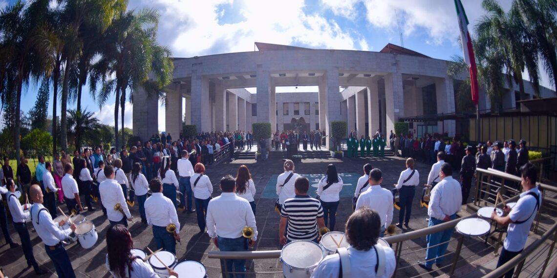 Bandera de México, símbolo de independencia, soberanía y libertad