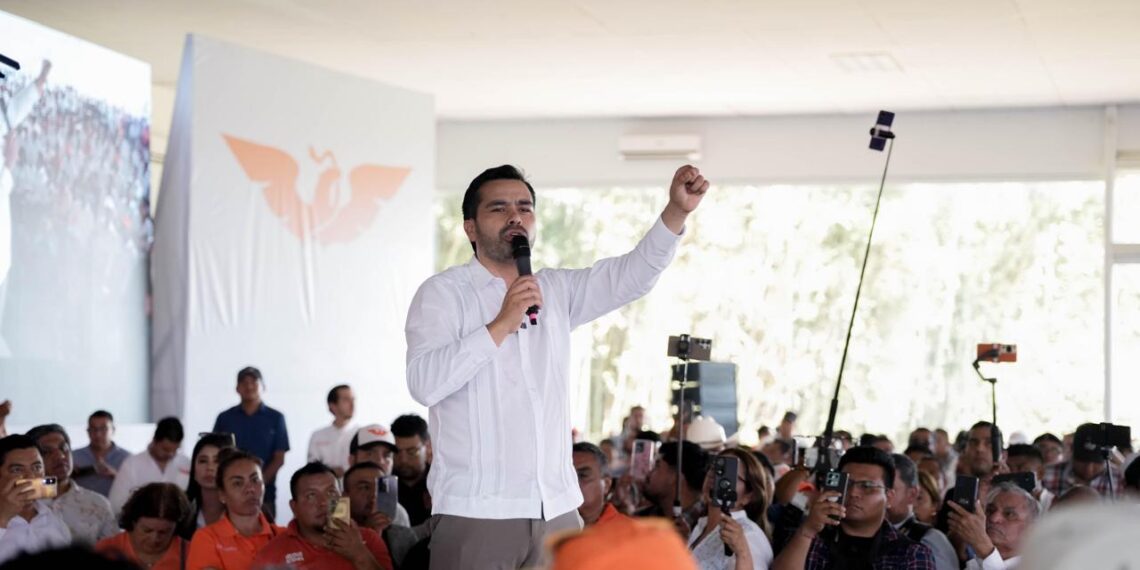 Con más de 2,500 personas de todo el Estado en el salón Texin en la ciudad de Coatepec, rindieron protesta las y los 212 candidatos de Movimiento Ciudadano.