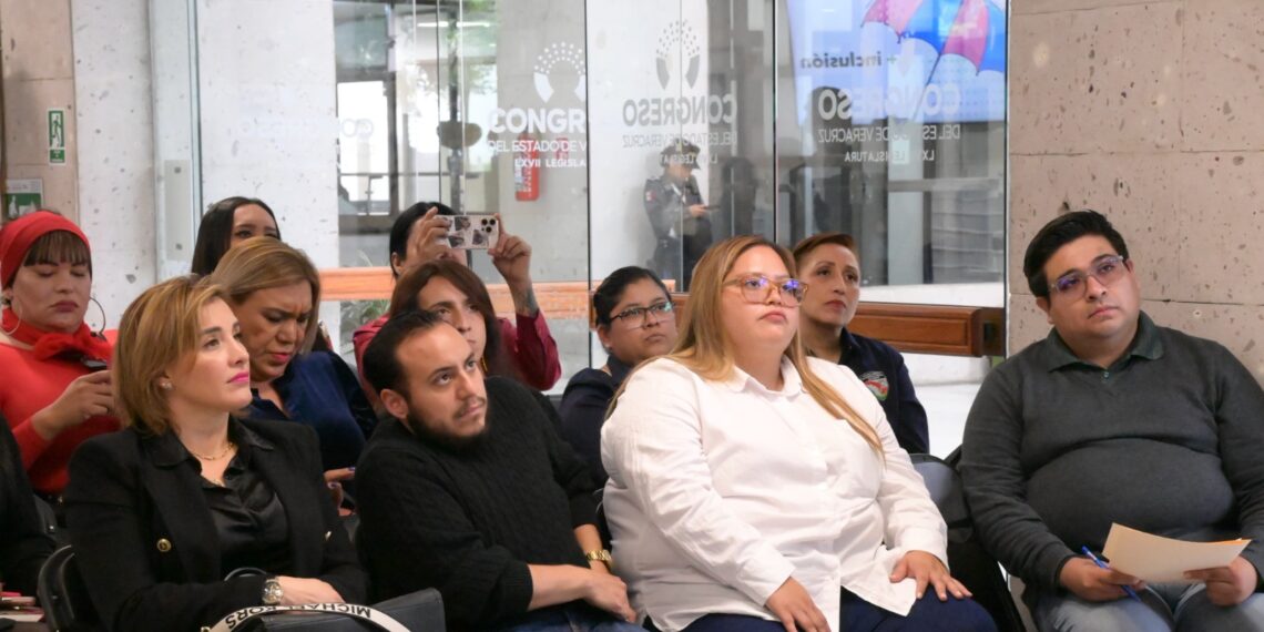 Pide diputada continuar la lucha por los derechos de la población trans