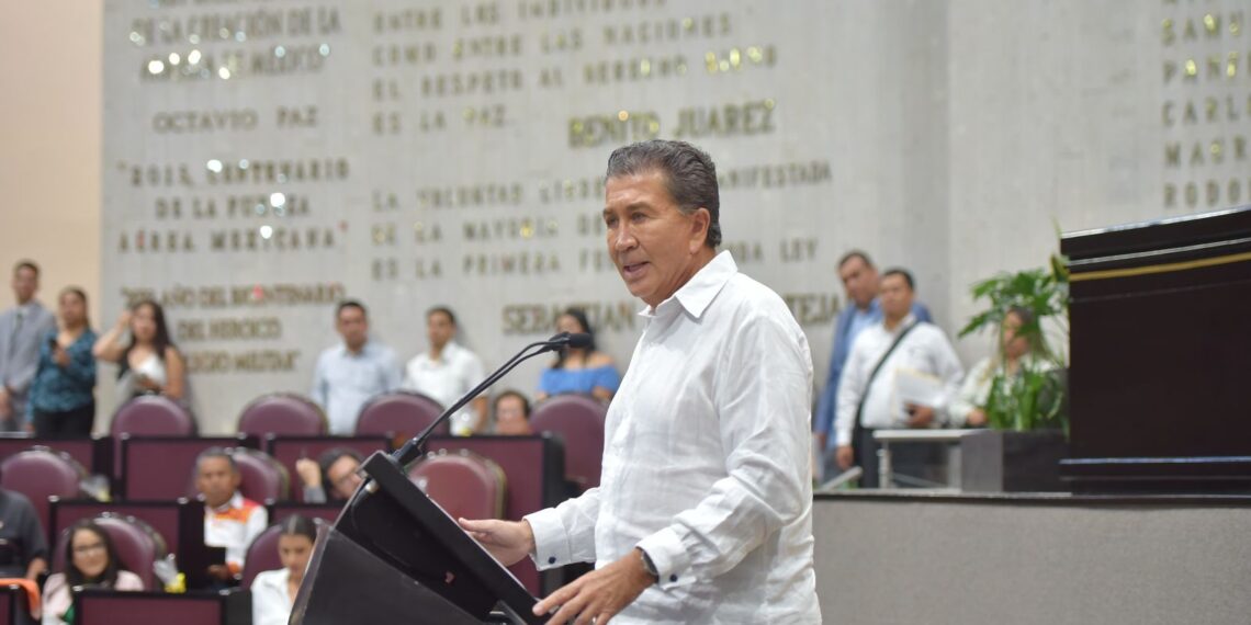 Propone diputado ampliar permisos por maternidad y paternidad