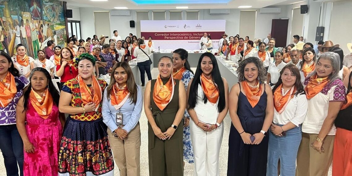 Vincula Ingrid Calderón a productoras veracruzanas con el Corredor Interoceánico