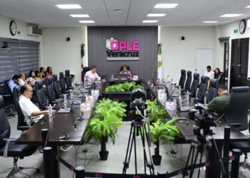 Consejo General del OPLE Veracruz aprueba la “Guía básica para medios de comunicación: informar sin discriminación”