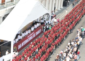 Conmemora Veracruz el Día del Trabajo con participación de casi 66 mil trabajadores