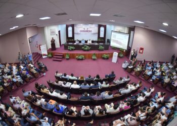 Capacitan Congreso y Orfis a autoridades municipales en materia de entrega-recepción