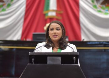 Presenta diputada iniciativa que protege a las infancias en convivencia familiar