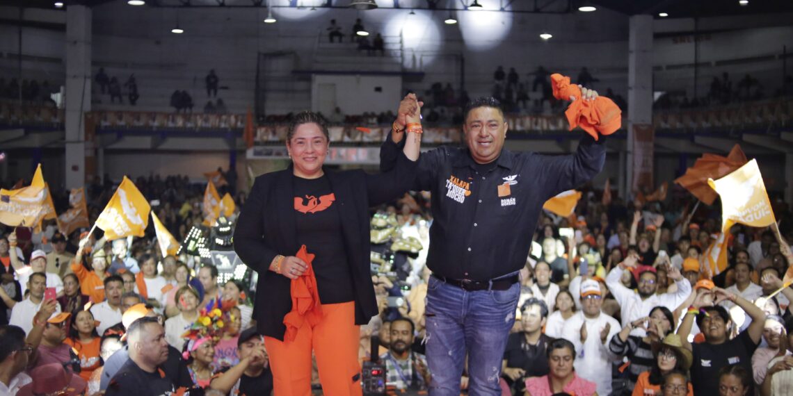 Román Moreno cierra la campaña con un llamado a rescatar Xalapa