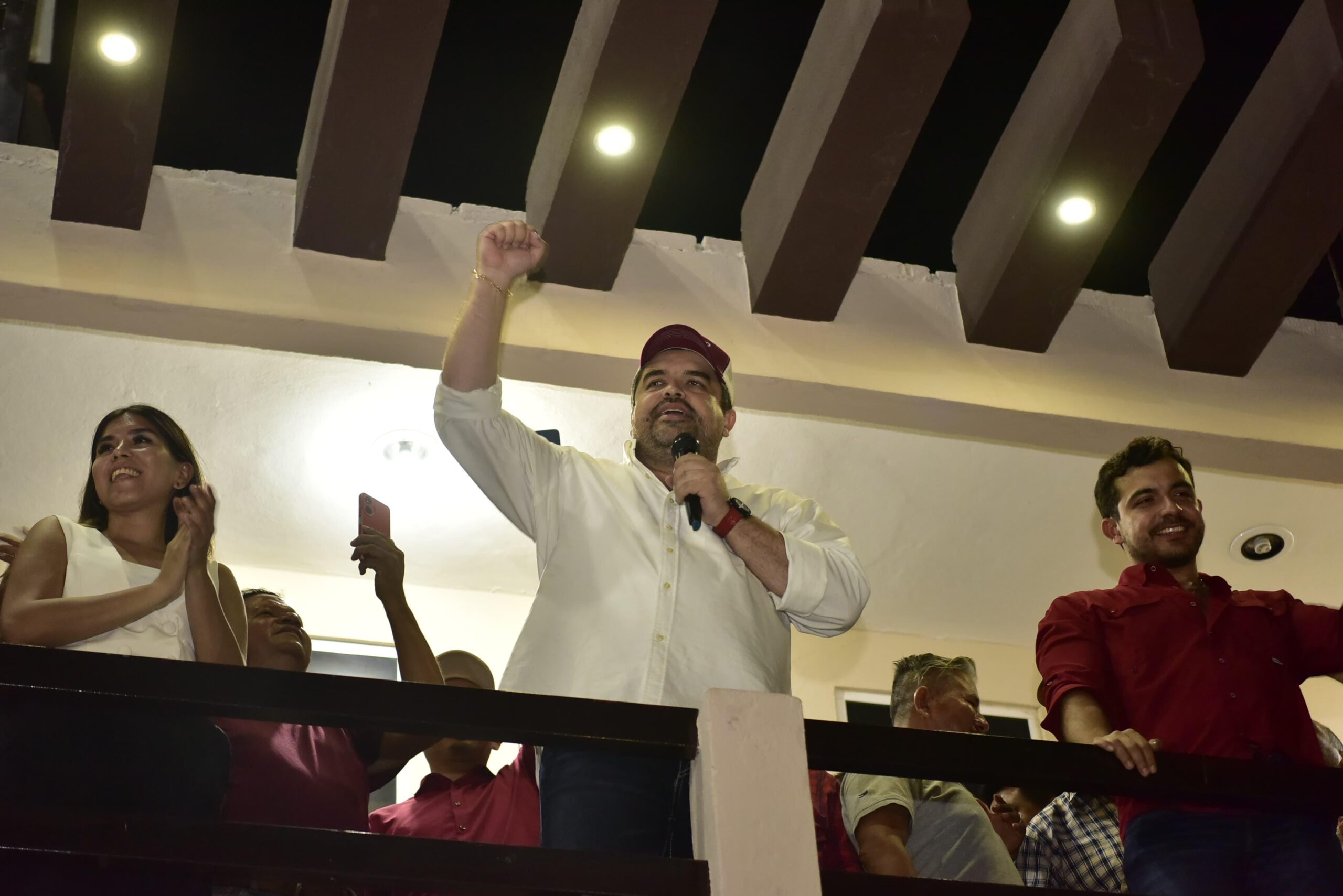 Tantoyuca le dice adiós a 28 años de poder del PAN: Roberto San Román derrota a Joaquín Guzmán Avilés