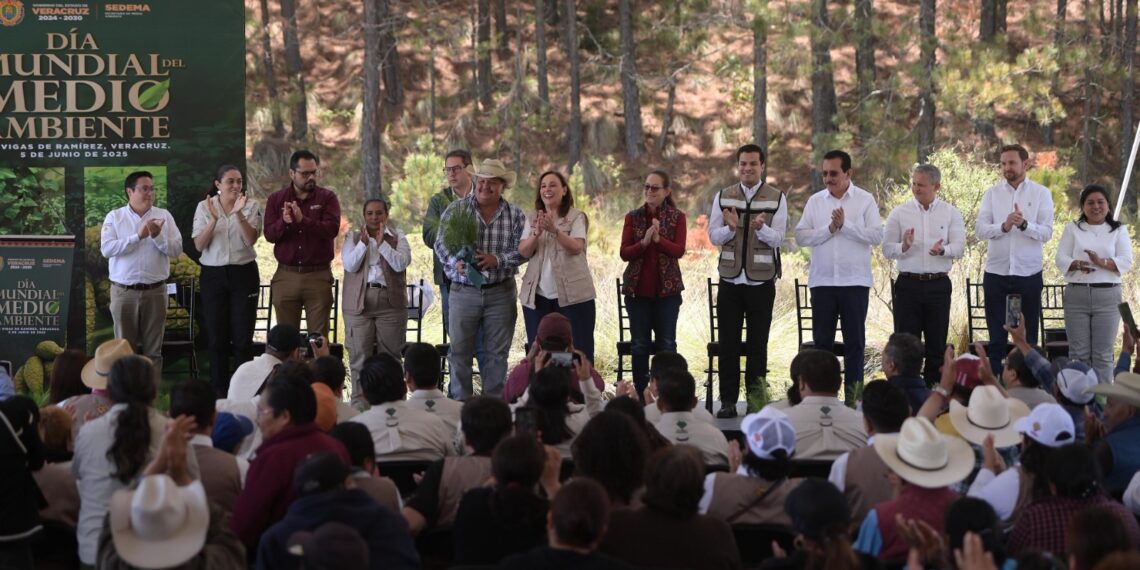 Participa Congreso en conmemoración del Día Mundial del Medio Ambiente