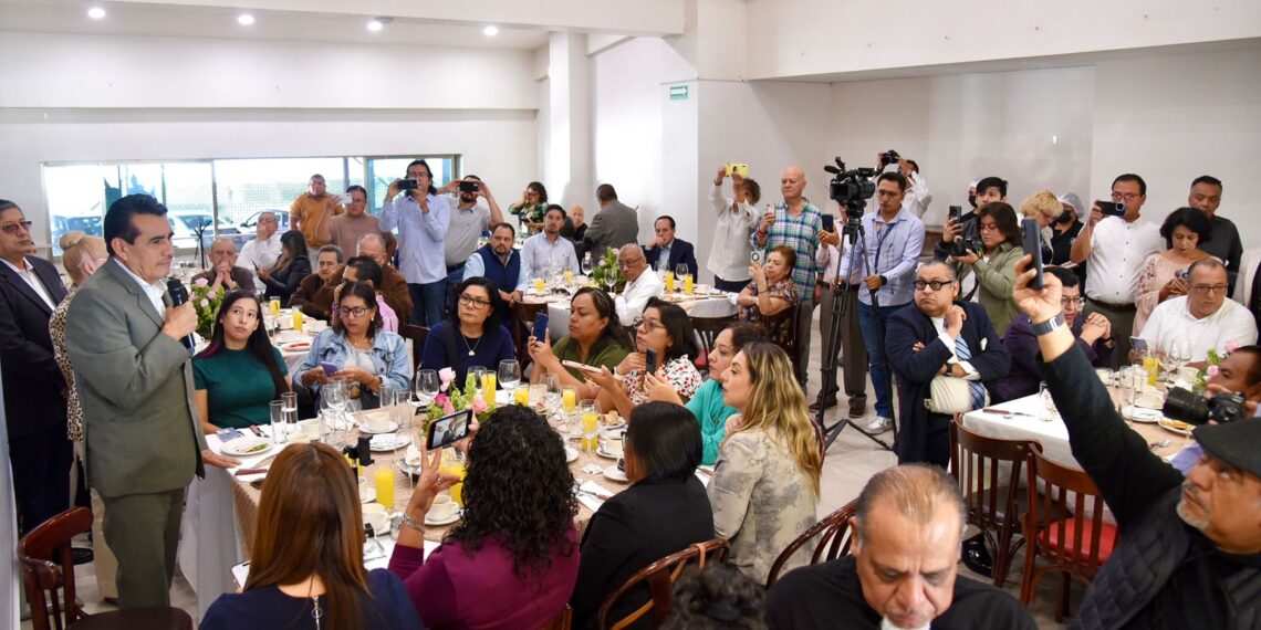 Valora diputado Esteban Bautista el papel del periodismo crítico en Veracruz