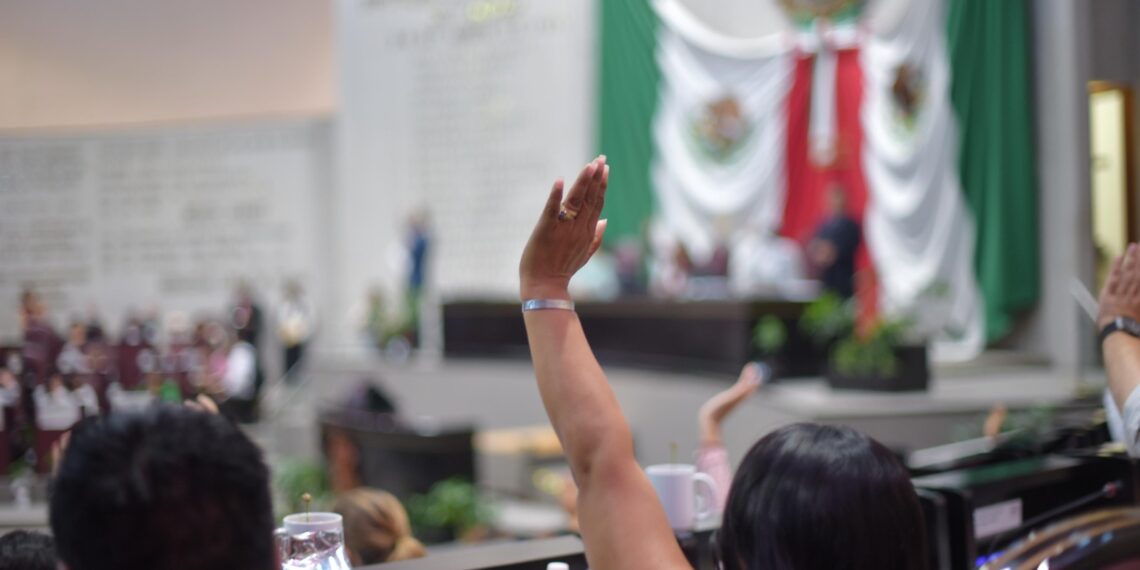 Aprueba Congreso nueva integración de comisiones legislativas