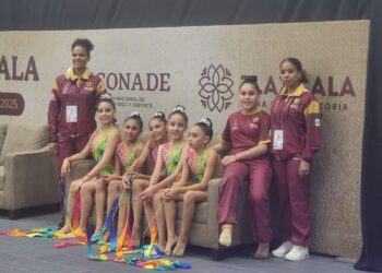 Rítmica ELITE Xalapa celebra un éxito en la Olimpiada Nacional 2025