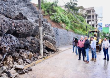 Constructora deberá reparar daños en muro de contención: Alberto Islas