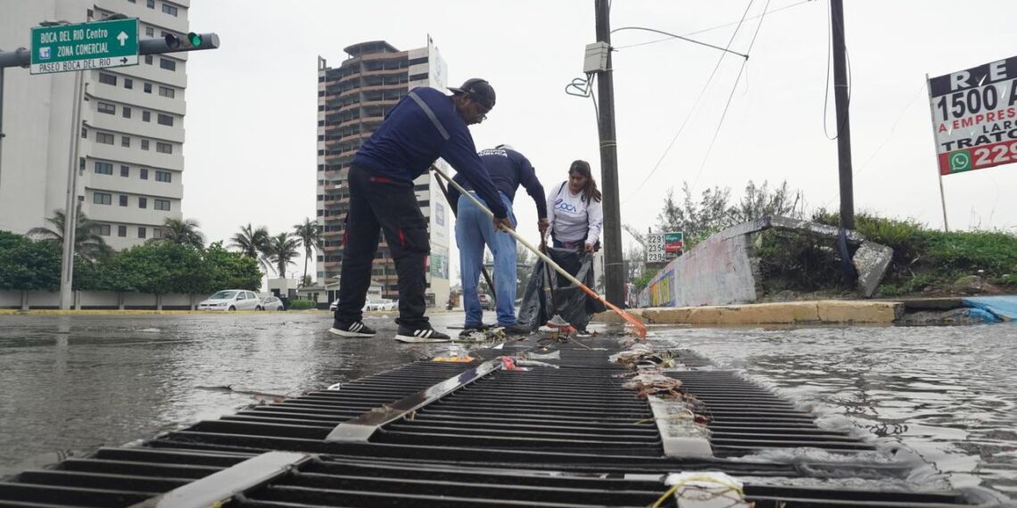 Fuerza de Tarea Municipal atiende contingencia en Boca del Río: Alcalde JM Unánue
