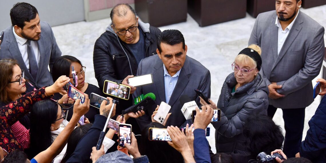 Garantizada la fuente laboral de los trabajadores del IVAI: Esteban Bautista