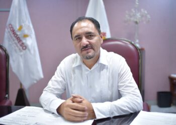 Llama diputado Felipe Pineda a fortalecer campañas contra el dengue