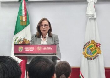 Advierte gobernadora, se retirarán concesiones a taxistas que incrementen sus tarifas