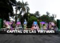 Develan Letras Turísticas de Xalapa en el Parque Juárez