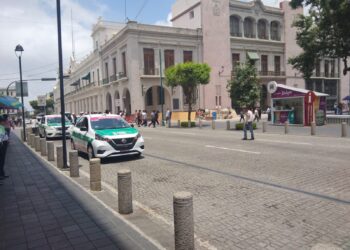 Taxistas conformes con la pura adecuación a las tarifas y piden se mantenga la prohibición de UBER en Veracruz