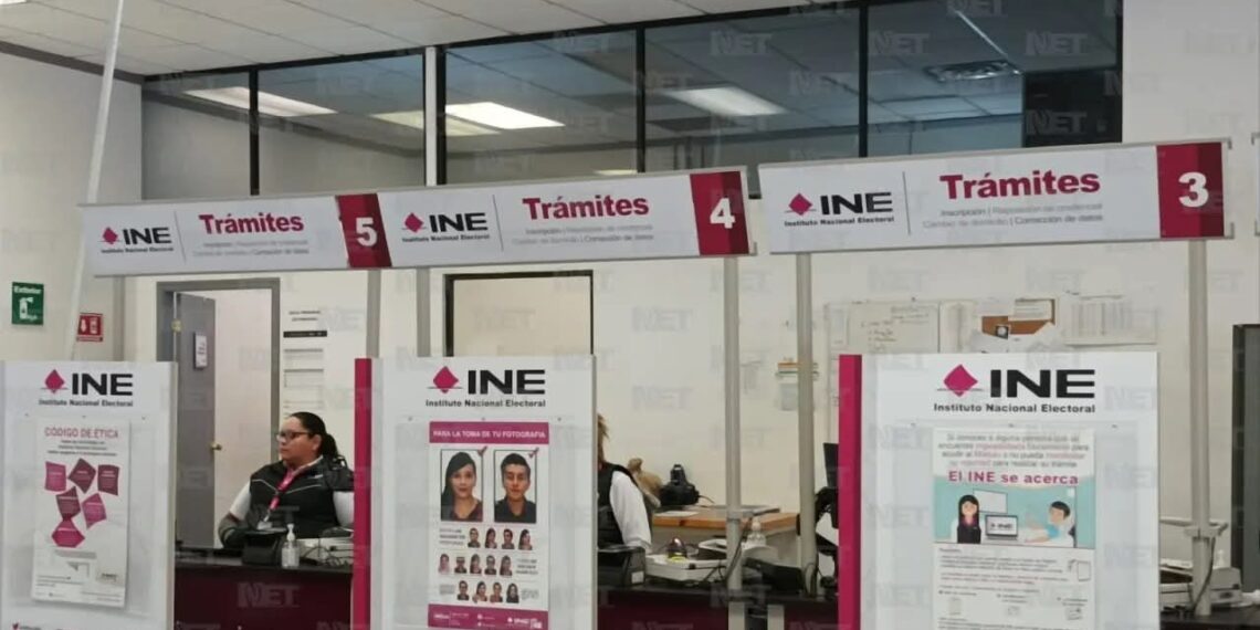 En riesgo 300 mil ciudadanos de perder su credencial para votar en Veracruz