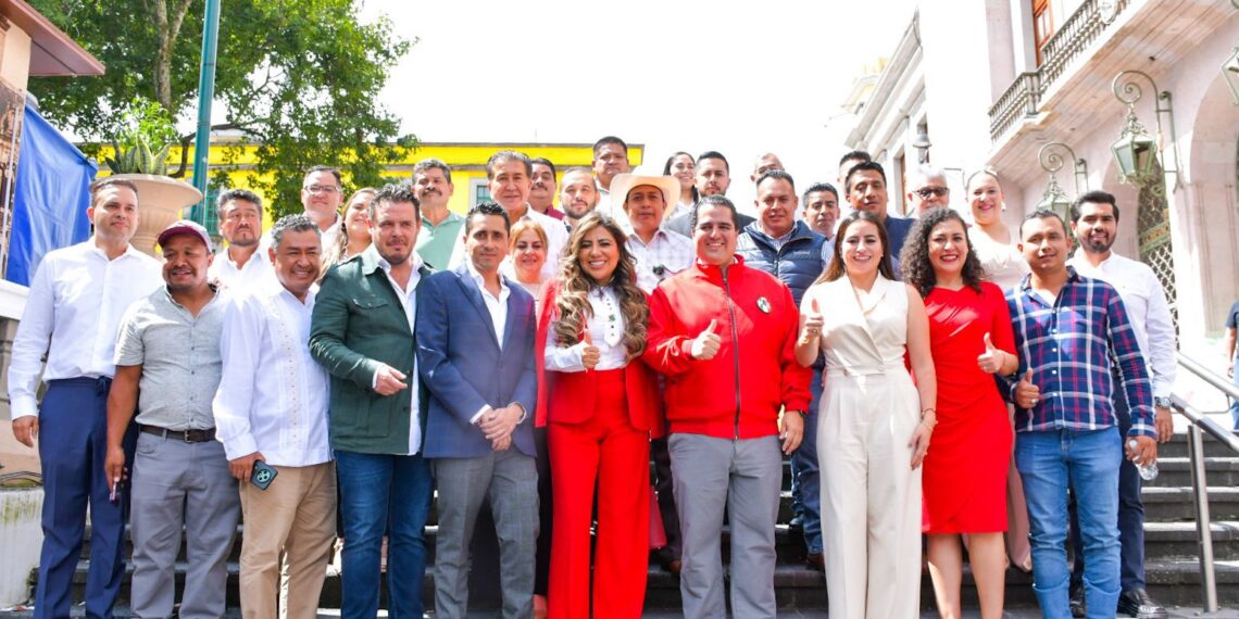 Alcaldes Electos del PRI se reúnen con la Gobernadora Rocío Nahle; destacan civilidad y compromiso con Veracruz