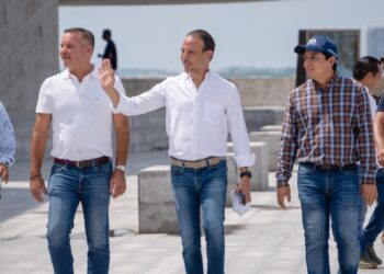 Presencia Alcalde JM Unánue los concursos tradicionales de las fiestas de Santa Ana 2025