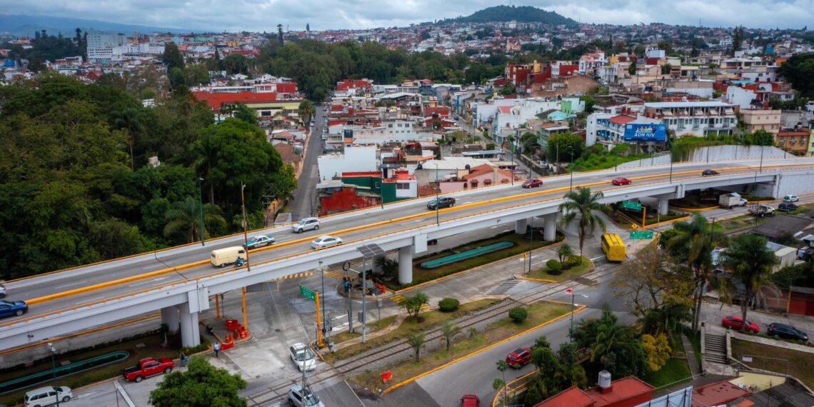 Abren al tránsito vehicular Circuito Presidentes