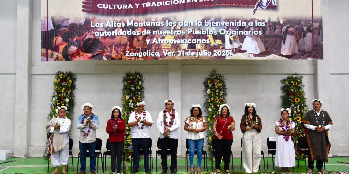 Se reúne diputado Esteban Bautista con munícipes electos de las Altas Montañas