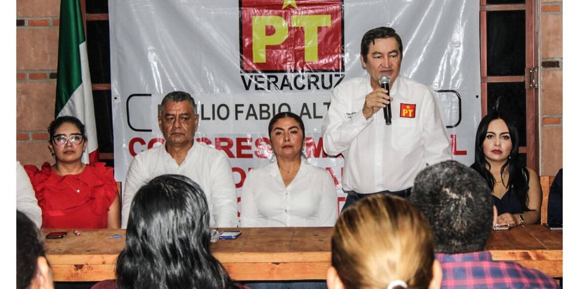 Por la reforma electoral, PT advierte de los riesgos de desaparecer plurinominales