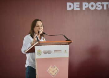 Gobernadora Nahle presume que la lista de útiles escolares no pasa de 500 pesos
