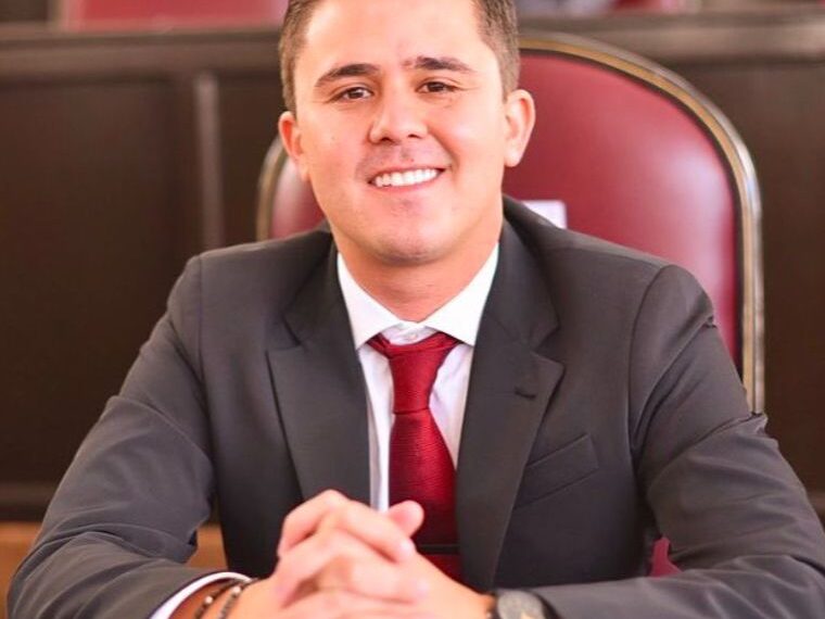 Regreso a Clases con Apoyo y Compromiso: Seguimos la Ruta que Marca Nuestra Gobernadora Rocío Nahle.