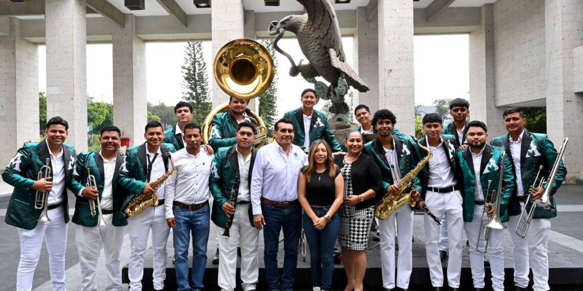 Atención ciudadana en el Congreso, muestra de confianza de la gente: Esteban Bautista