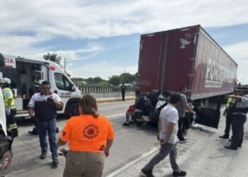 Fuerzas de tarea atienden accidente en autopista Córdoba-Veracruz