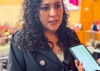 Para el 2026, debe haber un presupuesto con sentido social e incremento en Salud, educación y el respeto del 4 por ciento a la UV: Diputada