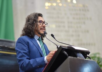 Presentan Iniciativa para castigar el ciberacoso en Veracruz