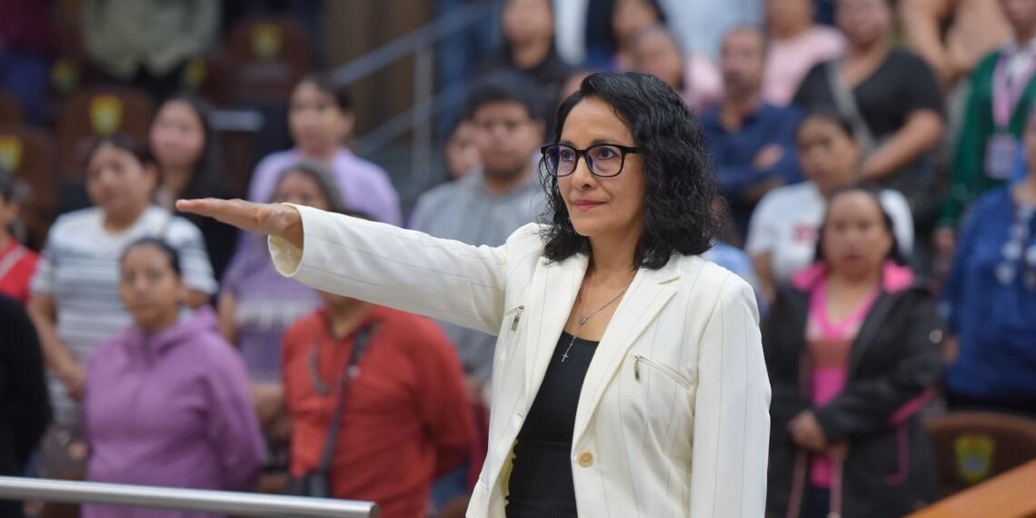 Designan a Tomasa Alemán titular de la Contraloría Interna del Poder Legislativo