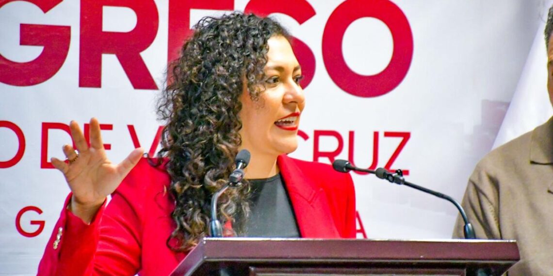Diputada Ana Rosa Valdez instala centro de acopio en el Congreso local para apoyar a los afectados por las lluvias